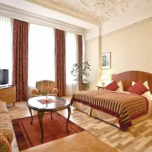Safestay Kurfurstendamm 3*, Berlín Německo
