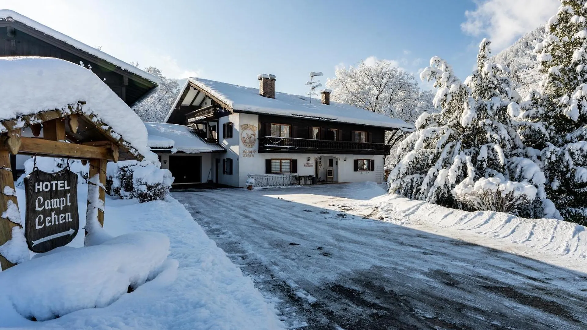 Hotel & Chalets Lampllehen Marktschellenberg 3*,  Germany